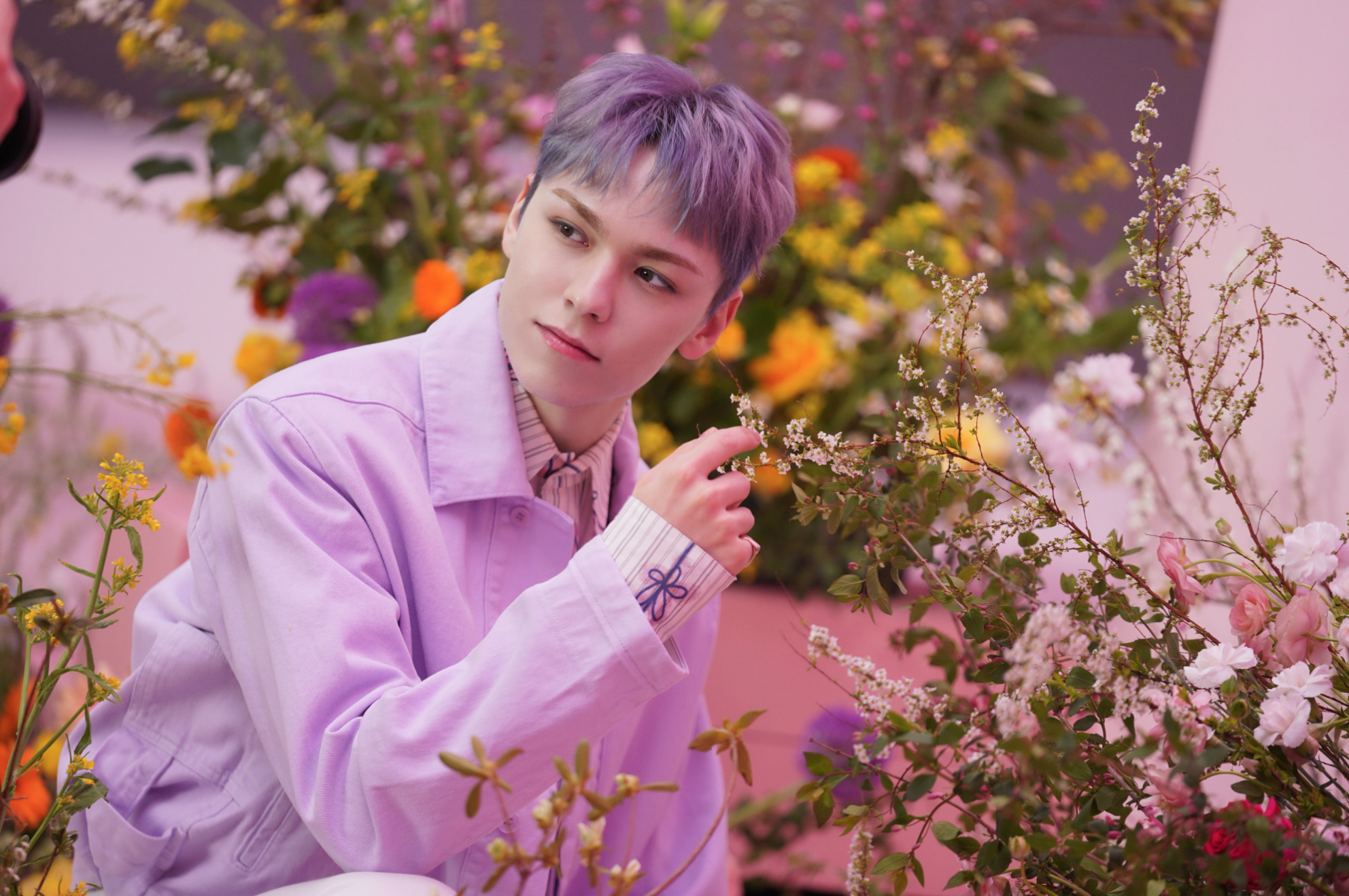 SEVENTEEN's Vernon mesmerizes in the new 'Always Yours' teaser