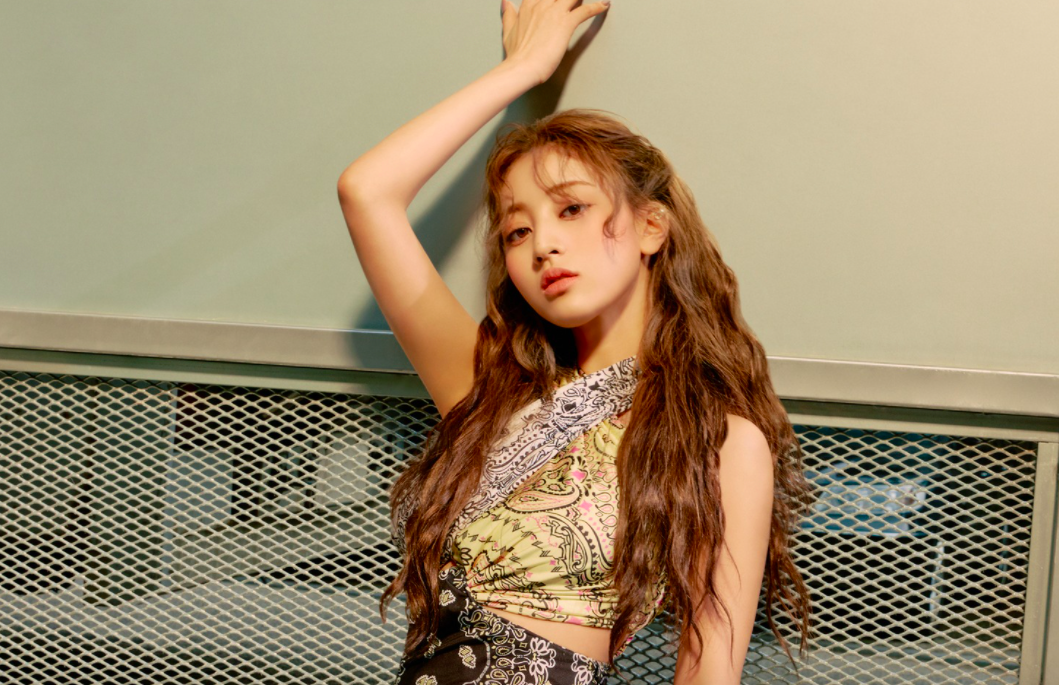 Nayeon debuts at No. 7 on Billboard 200, becoming highest-charting K-pop  solo artist